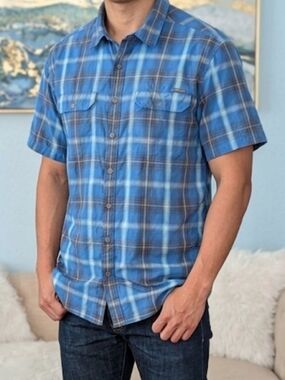 Eddie Bauer Men's Blue Plaid Button-Up Shirt - Short Sleeve Size TXL